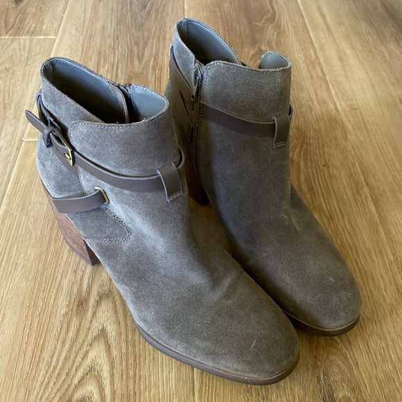 Crown Vintage Suede Booties - Picture 2 of 5